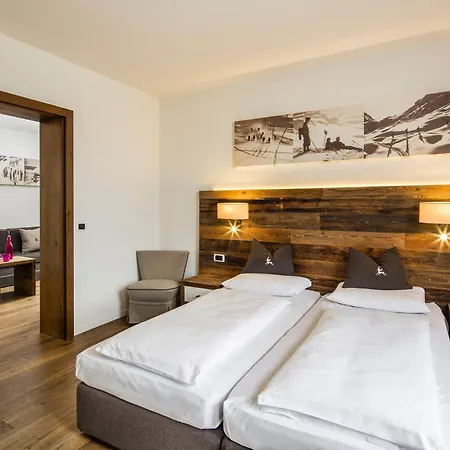 Ander Hotel 4*