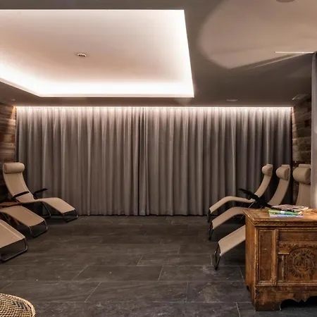 Ander Hotel Brunico